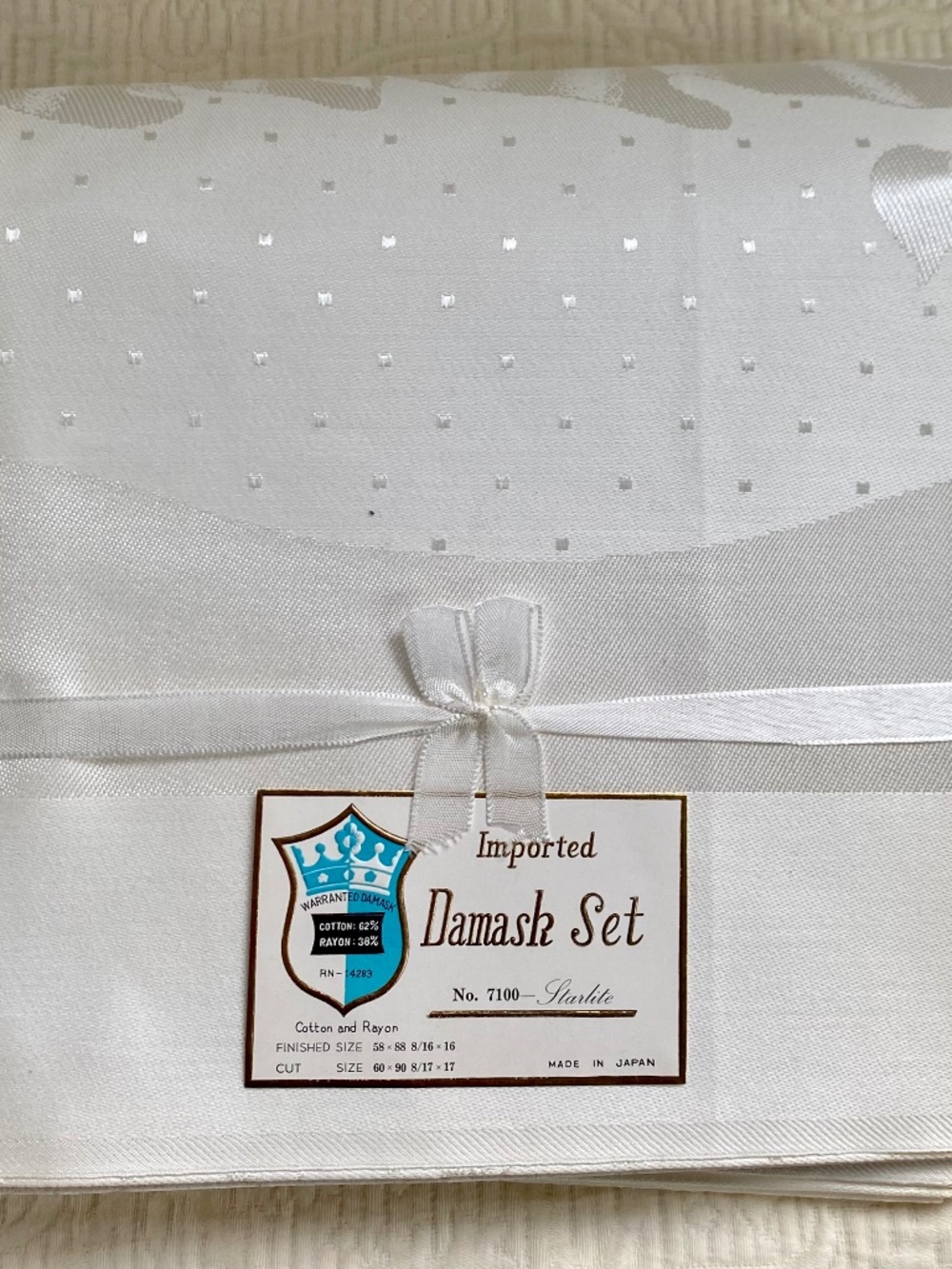 White Damask Tablecloth, Cotton and Rayon 58" x 88" New. Rectangle Swirls, Dots